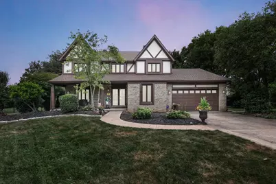 10200 Dorchester Place, Pickerington, OH 43147 - Photo 1