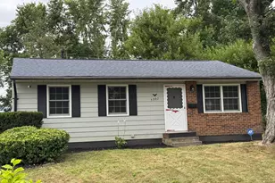 5007 Fullerton Dr, Columbus, OH 43232 - Photo 1