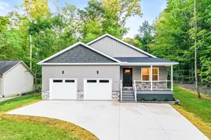 377 Floralwood Dr, Howard, OH 43028 - Photo 1