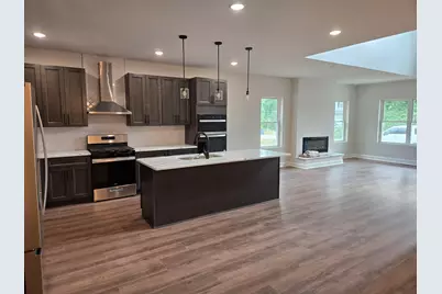 3828 Genessee Avenue, Columbus, OH 43219 - Photo 1