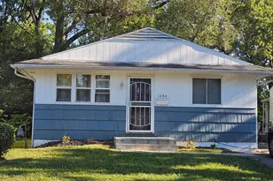 1684 E Blake Ave, Columbus, OH 43219 - Photo 1