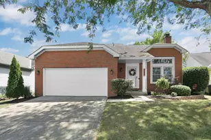 7623 Kemper Lakes Dr, Pickerington, OH 43147 - Photo 1