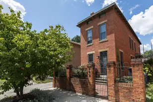 969 Hunter Ave, Columbus, OH 43201 - Photo 1