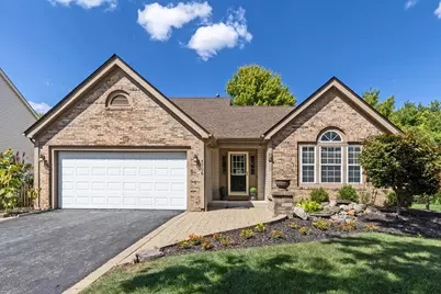 5706 Brook Hollow Drive, Hilliard, OH 43026 - Photo 1