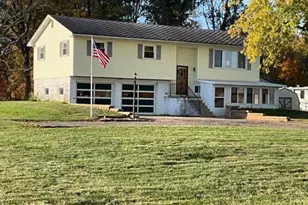 343 Owens Rd W, Marion, OH 43302 - Photo 1