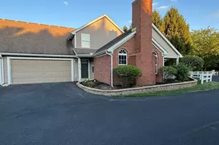 892 Shelbourne Pl, Newark, OH 43055 - Photo 1