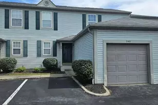 240 Macenroe Dr, Blacklick, OH 43004 - Photo 1