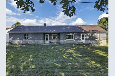 5636 Old Logan Road SE, Lancaster, OH 43130 - Photo 1