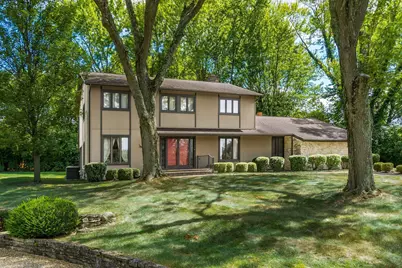 182 Hillcrest Drive, Westerville, OH 43081 - Photo 1