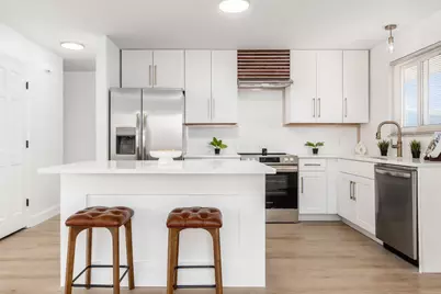 1116 Bellflower Avenue, Columbus, OH 43204 - Photo 1