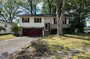 5415 Vinewood Ct, Columbus, OH 43229 - Photo 1