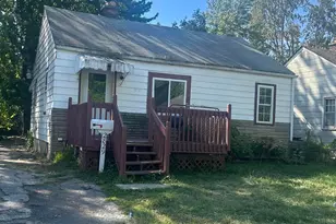 2829 Hiawatha St, Columbus, OH 43211 - Photo 1