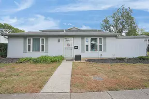 2525 Nassau Dr, Columbus, OH 43232 - Photo 1