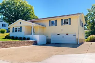 587 Walnut Dr N, Mansfield, OH 44904 - Photo 1