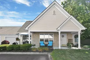 7933 Meadowlark Ln S, Reynoldsburg, OH 43068 - Photo 1