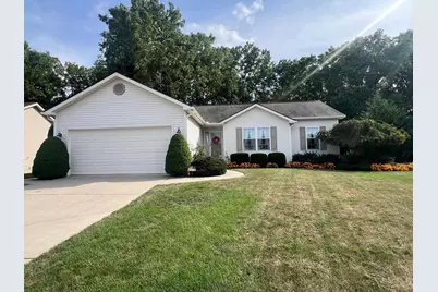 377 Patrick Drive S, Newark, OH 43055 - Photo 1