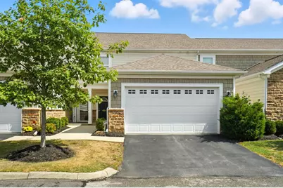 4653 Newport Loop W, Grove City, OH 43123 - Photo 1