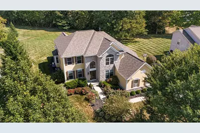 5990 Hampton N, Hilliard, OH 43026 - Photo 1