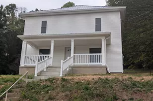 564 Washington St, Crooksville, OH 43731 - Photo 1