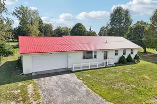 605 W Center St, West Mansfield, OH 43358 - Photo 1