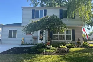 4381 Paxton Dr S, Hilliard, OH 43026 - Photo 1