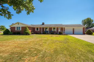 7277 Ludwig-Dresback Rd, Circleville, OH 43113 - Photo 1