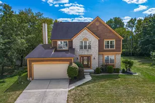 4835 Grove Pointe Dr, Groveport, OH 43125 - Photo 1