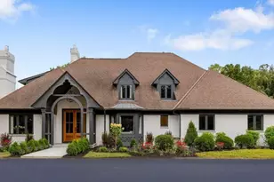 4444 Shull Rd, Columbus, OH 43230 - Photo 1