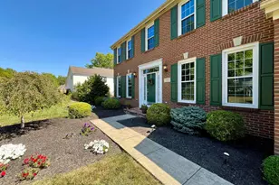 518 Kingfisher Dr, Westerville, OH 43082 - Photo 1