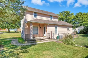 94 N 23rd St, Newark, OH 43055 - Photo 1