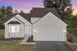 2376 Boston Mills Dr, Grove City, OH 43123 - Photo 1