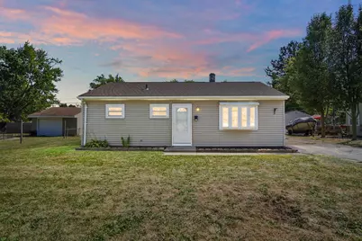 283 Madison Drive N, West Jefferson, OH 43162 - Photo 1