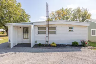 335 S Main St, Lakeview, OH 43331 - Photo 1