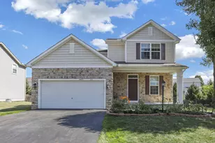 920 Fresno St, Pickerington, OH 43147 - Photo 1