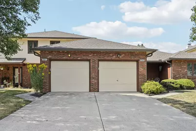 3187 Parkview Circle, Grove City, OH 43123 - Photo 1