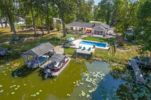 163 Oak Dr, Hebron, OH 43025 - Photo 1