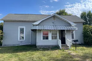 22 Maple St, Jeffersonville, OH 43128 - Photo 1