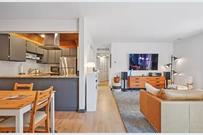 1536 Lafayette Drive #B, Upper Arlington, OH 43220 - Photo 1