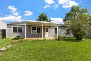 261 Sunset Dr S, Johnstown, OH 43031 - Photo 1