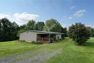 324 Rigby Rd, Senecaville, OH 43780 - Photo 1