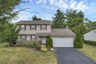 1736 Alpine Dr, Columbus, OH 43229 - Photo 1