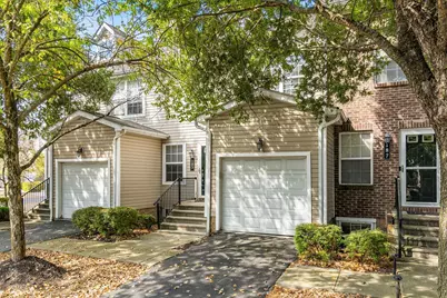 185 Prairiecreek Way, Columbus, OH 43213 - Photo 1