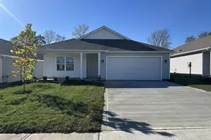 1025 Sherwood Loop, Bellefontaine, OH 43311 - Photo 1