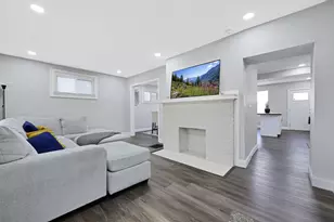 1088 E 21st Ave, Columbus, OH 43211 - Photo 1