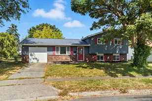 2134 Trent Rd, Columbus, OH 43229 - Photo 1