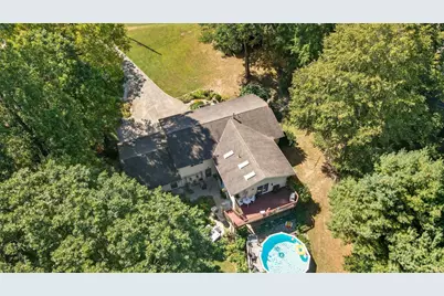 400 Brentwood Drive NE, Newark, OH 43055 - Photo 1