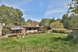 519 Pincherry Ln, Worthington, OH 43085 - Photo 1