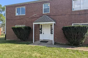 94 N Hampton Rd, Columbus, OH 43213 - Photo 1