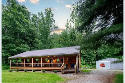 33461 Barker Road, Logan, OH 43138 - Photo 1