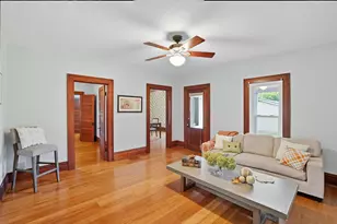 39 State St, Jeffersonville, OH 43128 - Photo 1